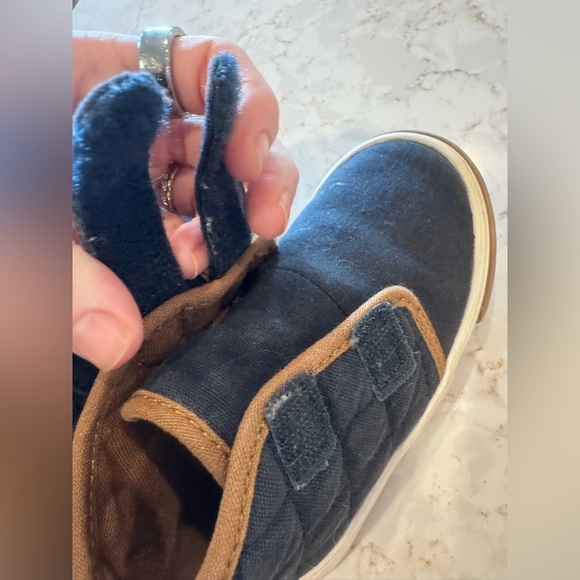 Old Navy size 6 Blue and Brown Kids Shoes - Picture 13 of 13